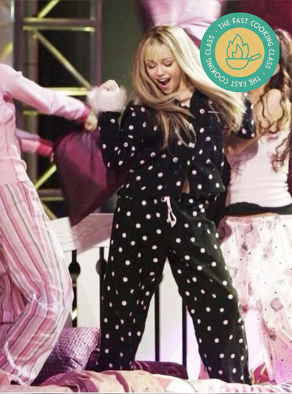 08 DE NOVIEMBRE - BRUNCH & MIMOSAS PIJAMA PARTY
